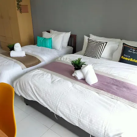 Cyberia Crescent - 3 Bedroom 8 Pax Cyberjaya Exterior photo