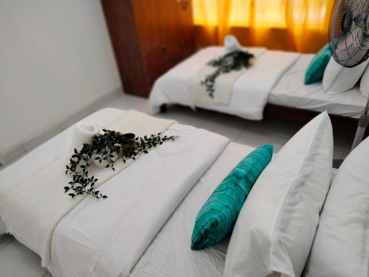 Apartment Cyberia Crescent - 3 Bedroom 8 Pax